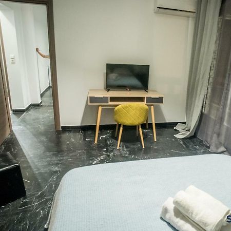 Explore Greece From Bright City Centre Apartment Халкида Экстерьер фото